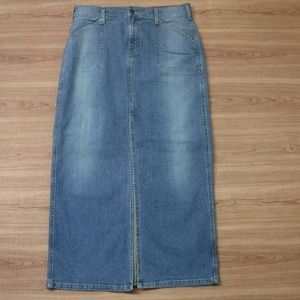 *Levi Strauss Signature Blue Jean Long Skirt*